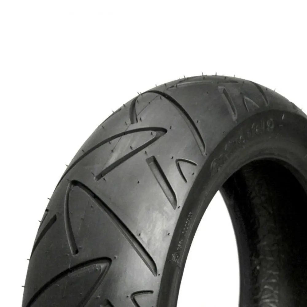 Continental Twist 120/70-12" TL 58P rengas <img class="alignright size-full wp-image-14537" src="https://italialaiset.fi/wp-content/uploads/2019/06/image-6.png" alt="" width="154" height="25" />Continetalin edullinen vaihtoehto modernin skootterin renkaaksi, Continental Twist 120/70-12" TL 58P. Kantavuusluokka 58 ja nopeusluokka P (150km/h). Continental Twist 120/70-12" TL 58P rengas