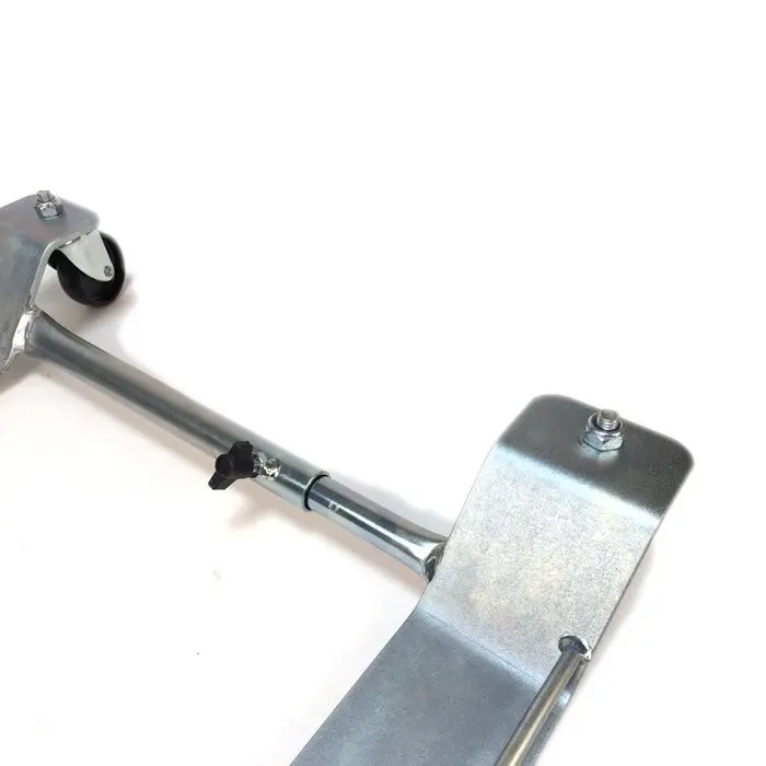 Skootteri Dolly BGM Pro, Vespa ja Lambretta klassikot <a href="https://italialaiset.fi/wp-content/uploads/2019/10/image-1.png"><img class="alignright size-full wp-image-16827" src="https://italialaiset.fi/wp-content/uploads/2019/10/image-1.png" alt="BGM Pro Supercharged" width="140" height="40" /></a>Skootteri Dolly BGM Pro, Vespa pikkurunkoiset / isorunkoiset / leveärunkoiset, Lambretta series 1-3 - V50, V90, PV, ET3, PK, PX, T5 125cc, Rally, Sprint, GT, GTR, SS180, GL, Super, GS160, VNA, VNB, VBA, VBB, V1-V15, V30-V33, VN, VM, VU ja V. Äärettömän katevä skootterin siirtylessä esimerkiksi ahtaassa autotallissa. Leveys saadettävissä keskituelle. Materiaali galvanoitua terästä. Kantavuus 200kg, jokainen pyörä kestää 50kg kuorman. Skootteri Dolly BGM Pro, Vespa ja Lambretta klassikot