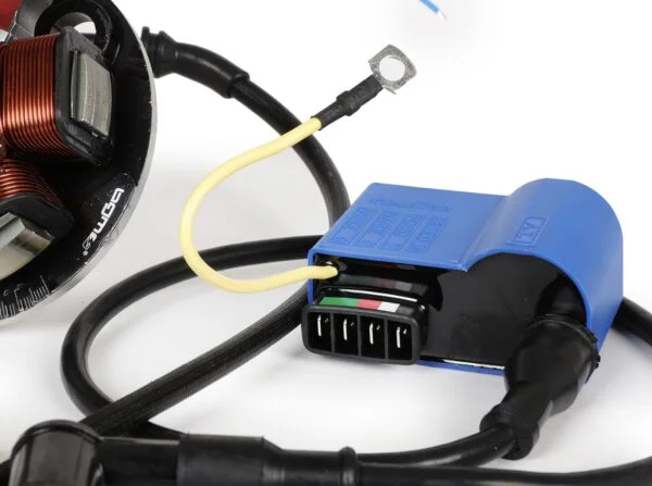 Kärjetön sytytys BGM PRO 12V Touring 20/24 akselille, Vespa V50, 50N, V90, PV, ET3, PK S (Kopio)