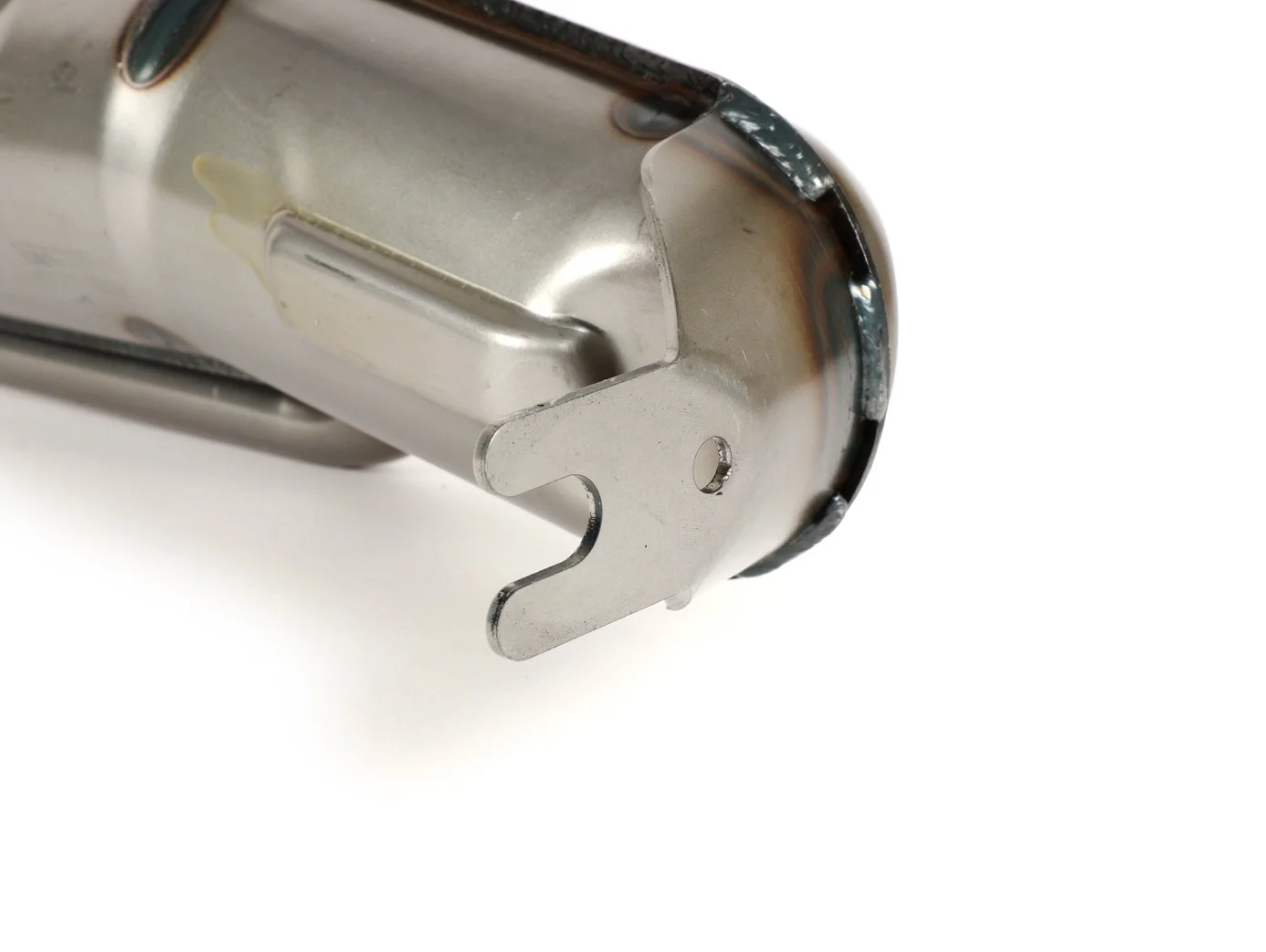 Pakoputki Gianelli Banana, Vespa PV125 ja ET3 <a href="https://italialaiset.fi/wp-content/uploads/2022/03/image-3.png"><img class="alignright size-full wp-image-39572" src="https://italialaiset.fi/wp-content/uploads/2022/03/image-3.png" alt="" width="113" height="38" /></a>Pakoputki Gianelli Banana, Vespa PV125 ja ET3 malleihin. GIANELLI on siistiksi viimeistelty monipuolinen pakoputki. Toiminta perustuu Piaggio banaaniin ja on melko samanlainen kuin muut italialaiset kilpailijat. Pakoputken muoto on klassikko Italiassa. Hyvän vääntökäyrän ansiosta Gianellilla voidaan ajaa helposti ja se on myös hyvä valinta kaupunkiin. Siitä huolimatta se parantaa kierrosherkkyyttä ja mahdollistaa suuremman huippunopeuden. Pakoputki Gianelli Banana, Vespa PV125 ja ET3
