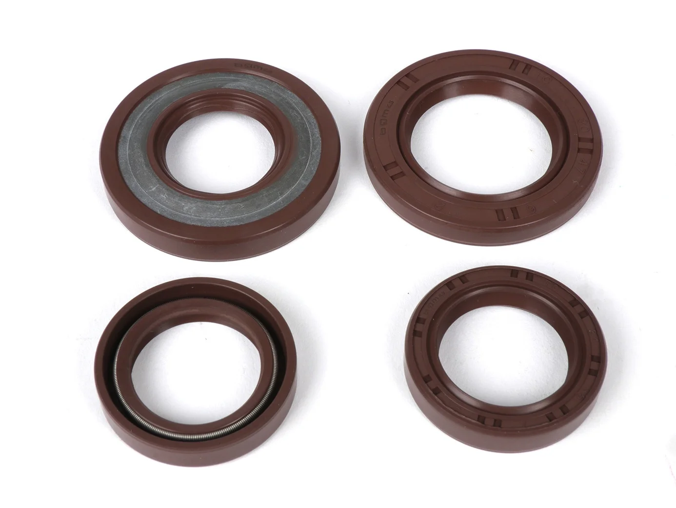 Moottorin korjaussarja 125-180cc, Aprilia, Gilera, Piaggio, Italjet <p class="product--title"><a href="https://italialaiset.fi/wp-content/uploads/2021/01/BGM_PRO_c1.png"><img class="alignright size-full wp-image-30568" src="https://italialaiset.fi/wp-content/uploads/2021/01/BGM_PRO_c1.png" alt="" width="140" height="40" /></a>Moottorin korjaussarja -BGM PRO FKM/Viton® (E10/etahnol kestävä) Vespa/Piaggio 125cc/150cc 3 porttiset - Piaggio 125-180 ccm AC/LC 2-tahti. Katso sopivuus alla olevasta taulukosta.</p> Moottorin korjaussarja 125-180cc, Aprilia, Gilera, Piaggio, Italjet