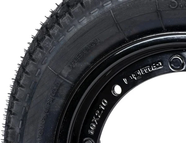 BGM Classic 3.50 - 10" TT 59P rengas mustalla vanteella, Vespa PX, Sprint, Rally