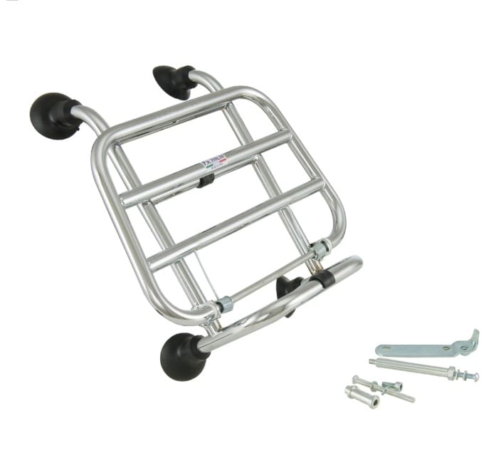 Tavarateline eteen FA, Vespa Primavera, Sprint ja Elettrica 50-150cc <a href="https://italialaiset.fi/wp-content/uploads/2020/12/image-5.png"><img class="alignright size-full wp-image-29785" src="https://italialaiset.fi/wp-content/uploads/2020/12/image-5.png" alt="" width="143" height="28" /></a>F.A. Italian valmistama avarateline eteen, Vespa Primavera, Sprint ja Elettrica 50-150 cc -malleihin. Katso tarkempi sopivuus alla olevasta taulukosta. <ul> <li>lastausala 32 x 21 cm</li> <li>kromattu</li> <li>alas taittuva</li> </ul> Tavarateline eteen FA, Vespa Primavera, Sprint ja Elettrica 50-150cc