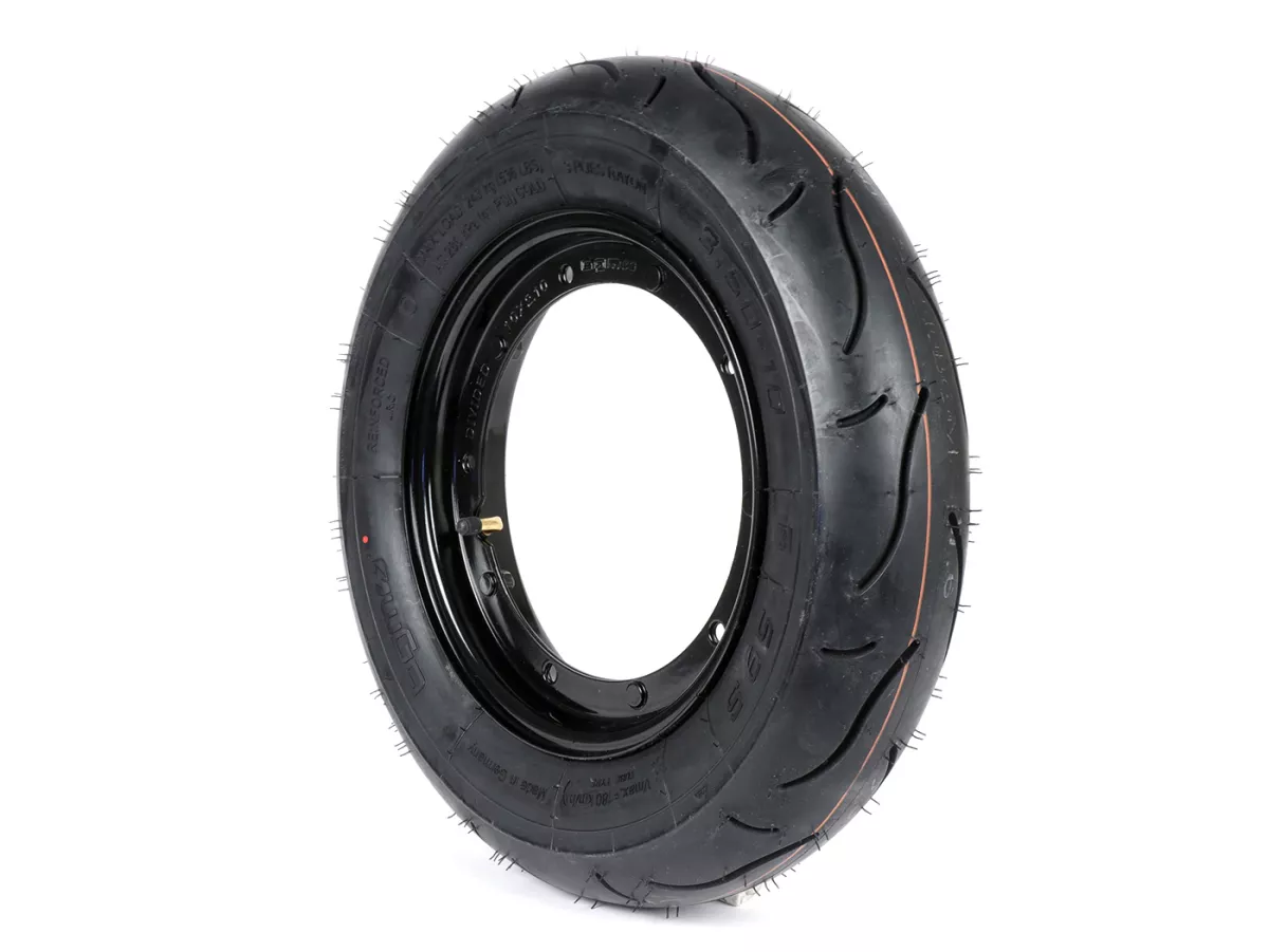 BGM Sport 3.50 - 10" TT 59S rengas mustalla vanteella, Vespa PX, Sprint, Rally <a href="https://italialaiset.fi/wp-content/uploads/2021/01/BGM_PRO_c1.png"><img class="alignright size-full wp-image-30568" src="https://italialaiset.fi/wp-content/uploads/2021/01/BGM_PRO_c1.png" alt="" width="140" height="40" /></a>BGM Sport 3.50 - 10" TT 59S rengas mustalle vanteelle valmiiksi asennettuna. Sopii esimerkiksi Vespa PX, Sprint, Rally, GT, GTR, TS, T4 malleihin ja LML Star/Stella malleihin. <ul> <li>rengas 3.5-10" (vahvistettu)</li> <li>vanne musta, maalattu 2.10-10"</li> </ul> BGM Sport 3.50 10" TT 59S rengas mustalla vanteella, Vespa PX, Sprint, Rally etuviistosta, rengas ja musta vanne